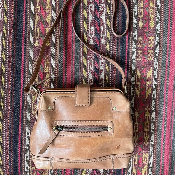 Unique Vintage BØRN Leather Crossbody Bag - Picture 1 of 9